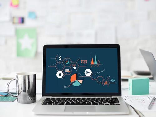 和田县网站建设公司分析旅行网站制作有什么要点